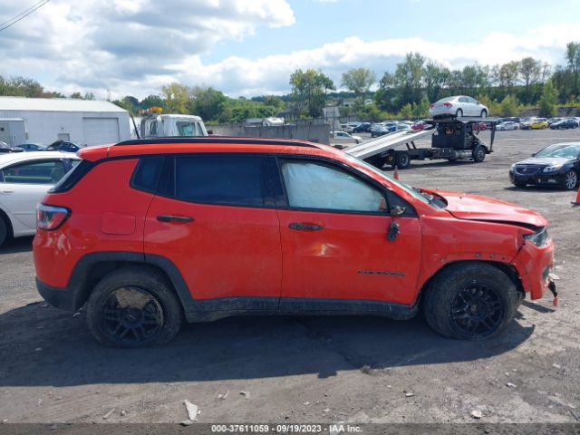 3C4NJCAB2JT106121 Jeep Compass Sport