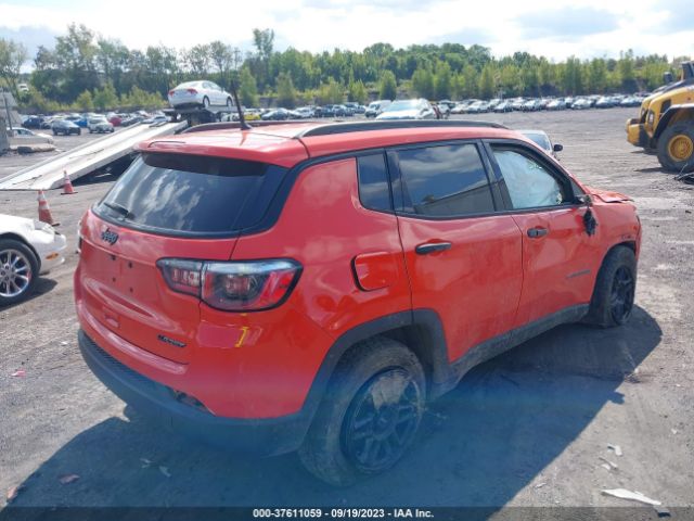 3C4NJCAB2JT106121 Jeep Compass Sport