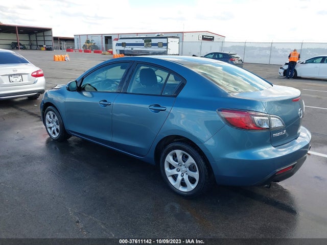 2010 MAZDA MAZDA3 I SPORT VIN: JM1BL1SF8A1353881