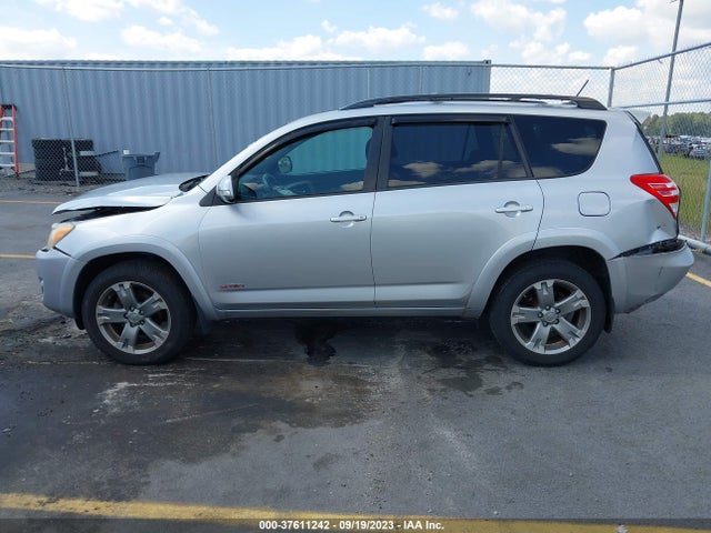 2009 TOYOTA RAV4 SPORT VIN: JTMBK32V795078983