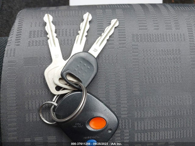 2004 SUBARU IMPREZA SEDAN RS VIN: JF1GD67534G500602