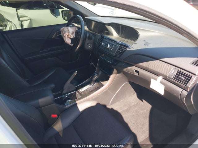 2016 HONDA ACCORD SEDAN SPORT VIN: 1HGCR2F58GA213401