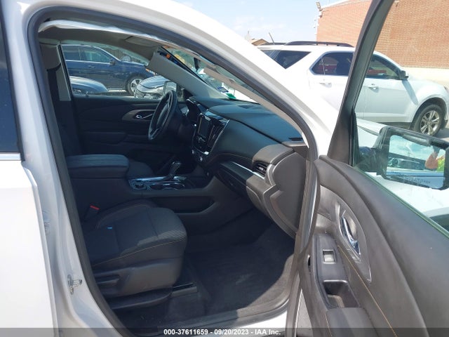 Chevrolet Traverse Ls 2018 1GNERFKW4JJ186726 Image 5