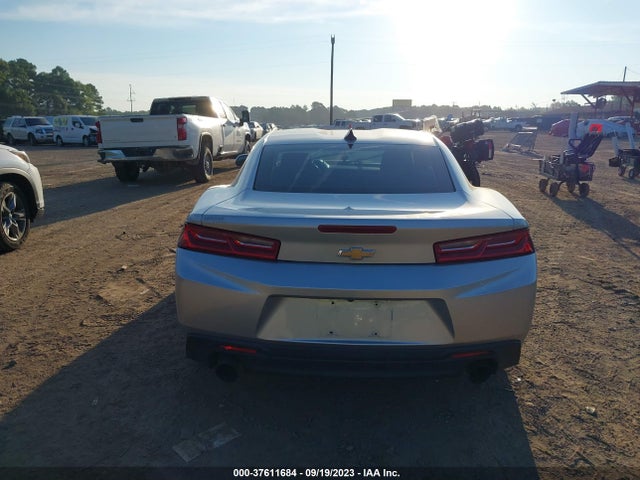 Chevrolet Camaro 1lt 2017 1G1FB1RXXH0137932 Image 16