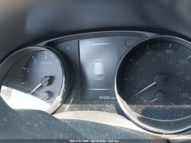 5N1AT2MT7HC838205 Nissan Rogue Sl