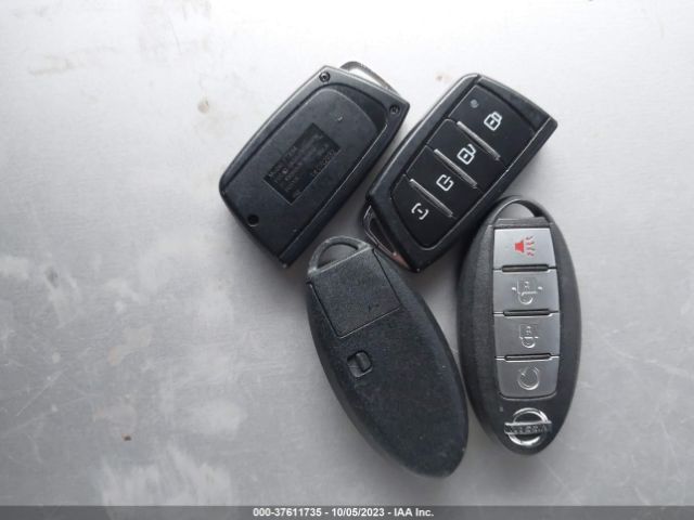 5N1AT2MT0KC779019 Nissan ROGUE S/SV/SL