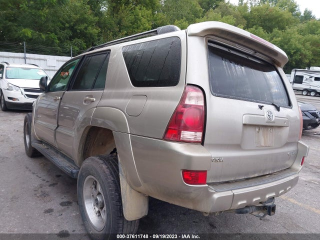 2004 TOYOTA 4RUNNER SR5 V8 VIN: JTEBT14R340030786