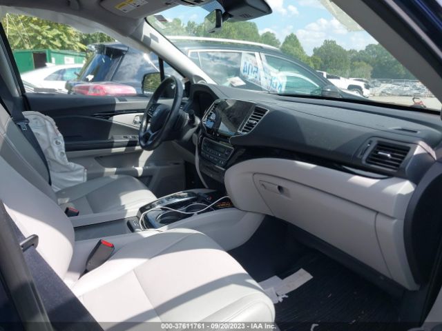 5FNYF5H9XKB035876 Honda Pilot Touring 8-passenger