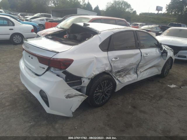 3KPF54AD2PE598694 KIA Forte Gt-line