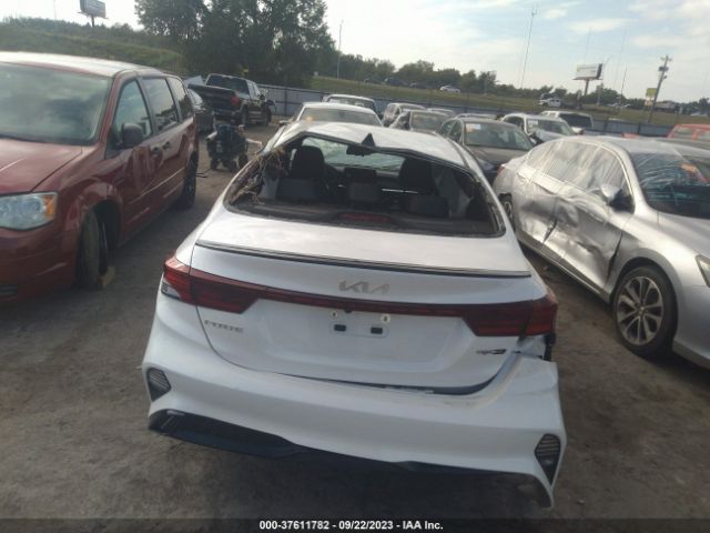 3KPF54AD2PE598694 KIA Forte Gt-line