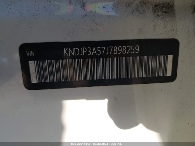 KIA SOUL + 2018 KNDJP3A57J7898259 Image 9