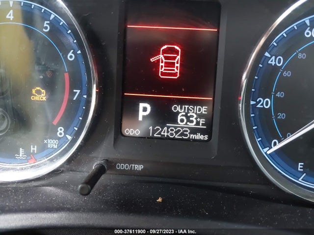Toyota COROLLA LE 2018 2T1BURHE4JC969230 Image 16