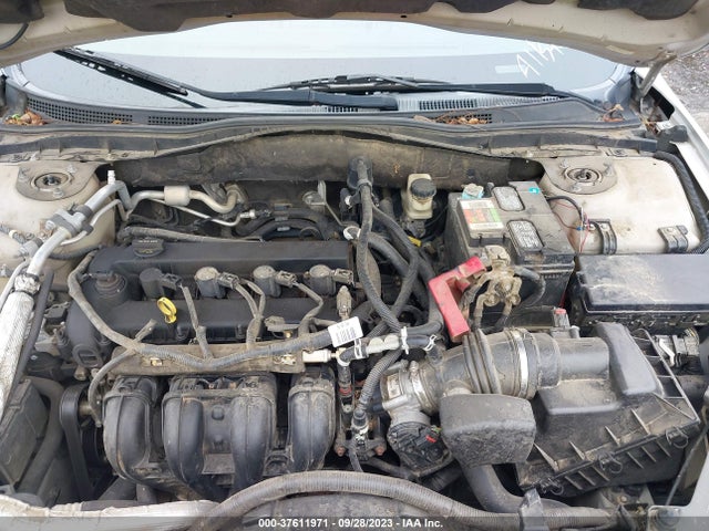 2010 FORD FUSION SE VIN: 3FAHP0HAXAR213301