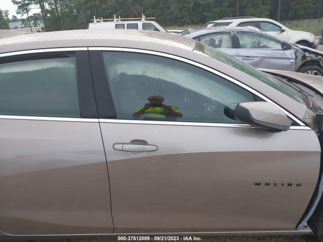 Chevrolet MALIBU RS 2023 1G1ZG5STXPF154609 Image 13