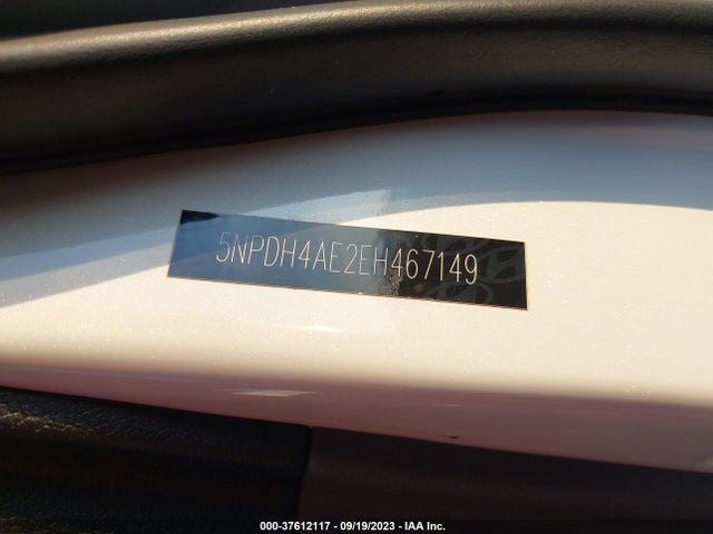 2014 HYUNDAI ELANTRA SE VIN: 5NPDH4AE2EH467149