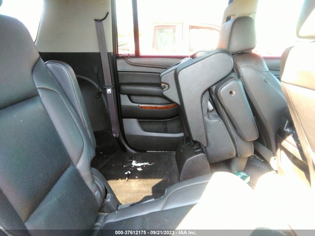Chevrolet Suburban Premier 2017 1GNSKJKC2HR363463 Image 8