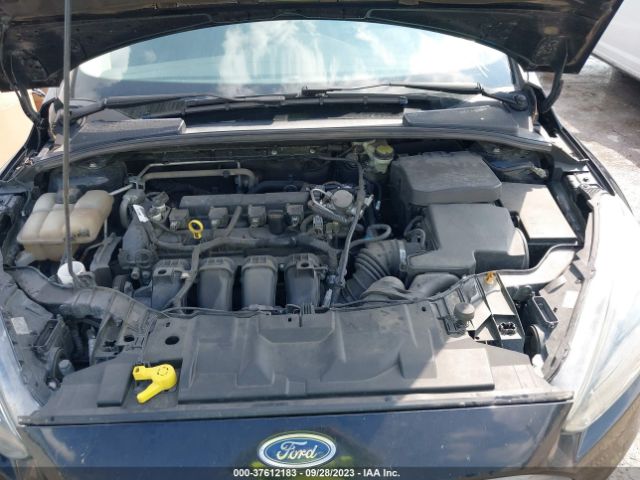 1FADP3F2XGL328676 Ford FOCUS SE