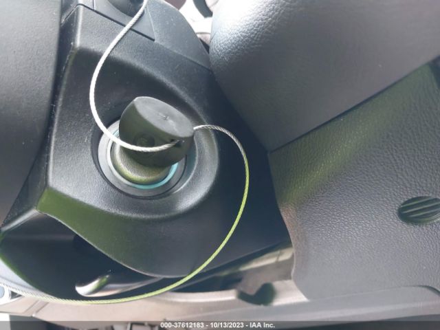 1FADP3F2XGL328676 Ford FOCUS SE