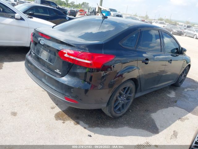 1FADP3F2XGL328676 Ford FOCUS SE