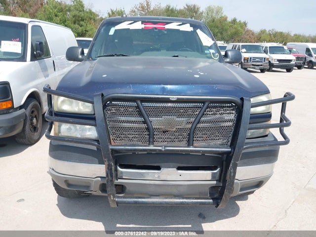 2005 CHEVROLET SILVERADO 2500HD LS VIN: 1GCHK23U25F973831