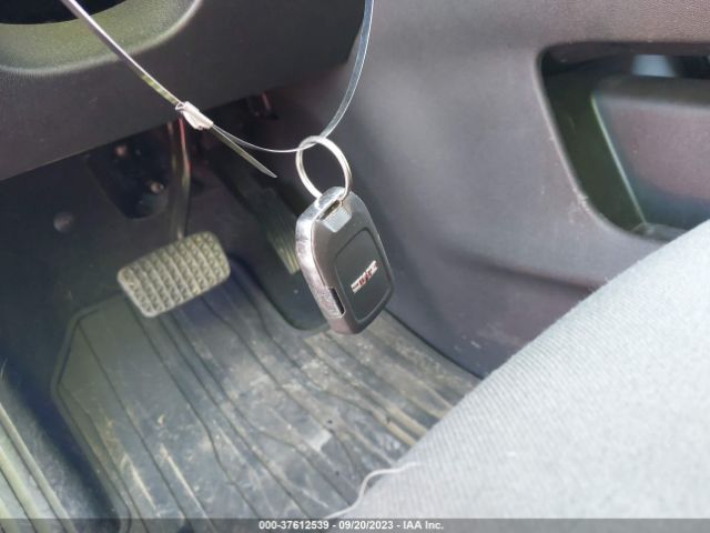 3GKALTEVXKL309695 GMC Terrain Sle