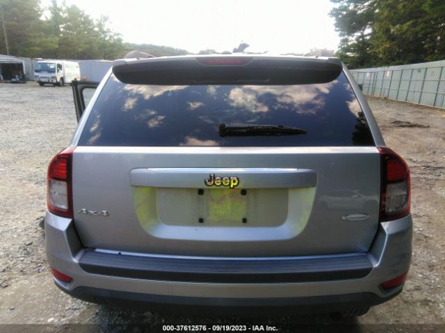 1C4NJDEB7ED885561 Jeep Compass Latitude