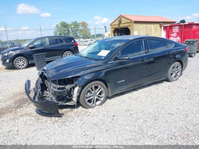3FA6P0LU1HR325004 Ford Fusion Hybrid Se