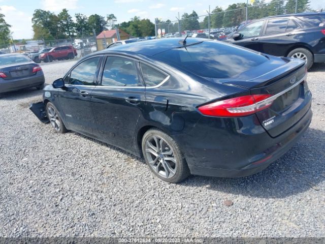 3FA6P0LU1HR325004 Ford Fusion Hybrid Se