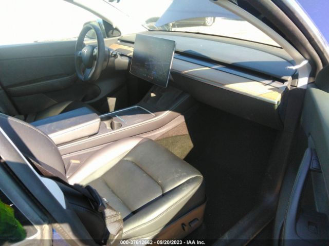 5YJYGDEE4MF232263 Tesla Model Y Long Range