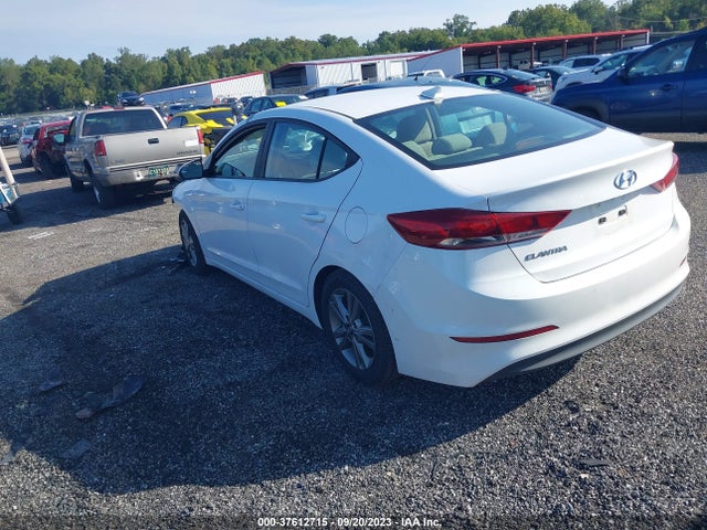 2017 HYUNDAI ELANTRA SE VIN: 5NPD84LF1HH131969