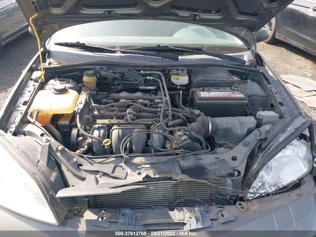 2005 FORD FOCUS ZX4 VIN: 1FAFP34N75W306183