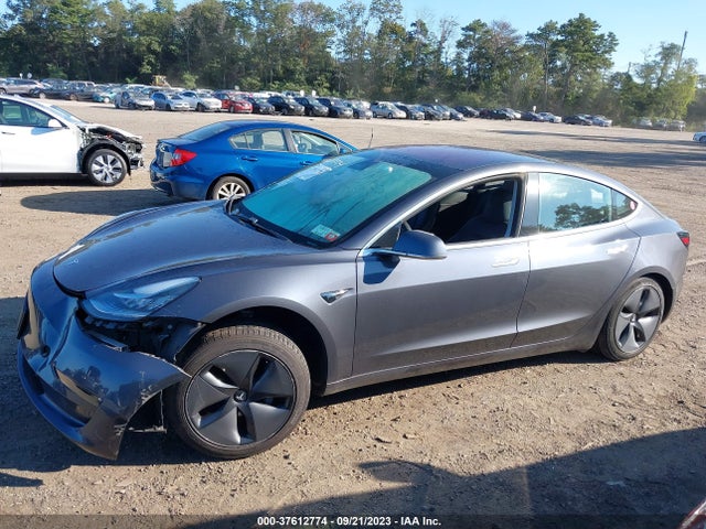 2018 Tesla 3, VIN: 5YJ3E1EA2JF021814