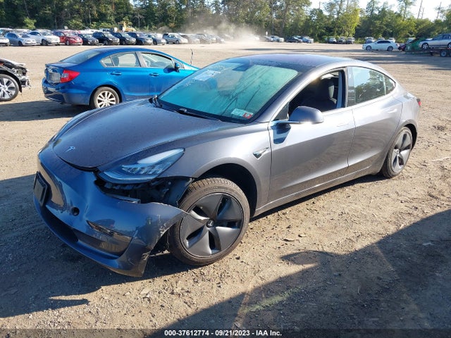 2018 Tesla 3, VIN: 5YJ3E1EA2JF021814
