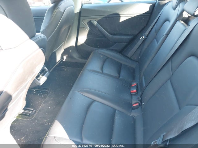 2018 Tesla 3, VIN: 5YJ3E1EA2JF021814