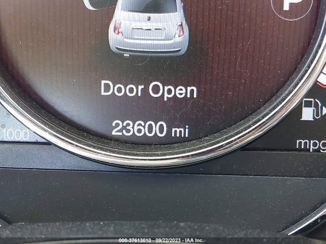 2017 FIAT 500 3C3CFFKR4HT621335 Photo 6