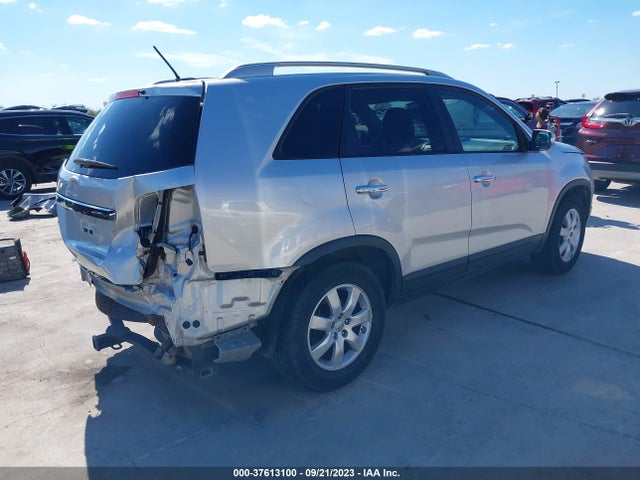2012 KIA SORENTO LX VIN: 5XYKT4A68CG266200