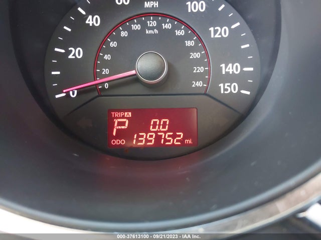 2012 KIA SORENTO LX VIN: 5XYKT4A68CG266200
