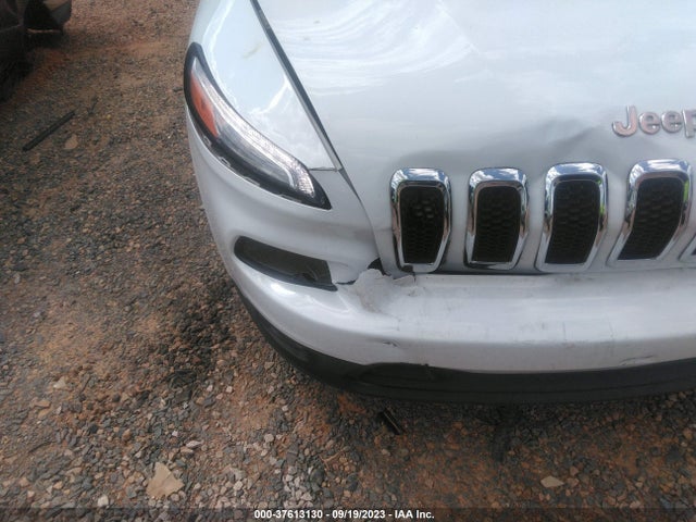 2018 JEEP CHEROKEE LATITUDE PLUS VIN: 1C4PJLLB5JD504371