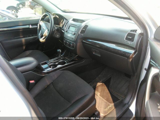 5XYKTDA75EG517329 KIA SORENTO LX