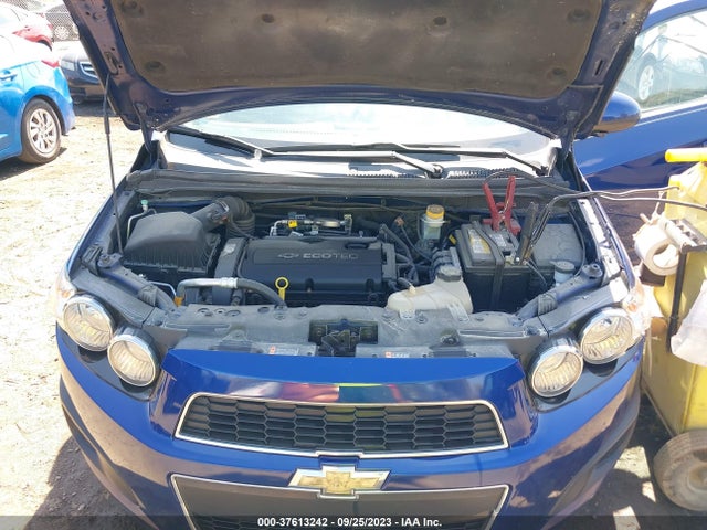 Chevrolet SONIC LT 2014 1G1JC5SH2E4104123 Image 10