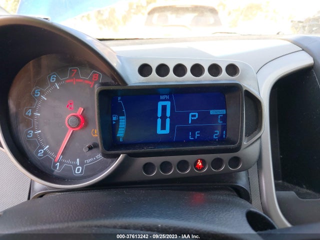 Chevrolet SONIC LT 2014 1G1JC5SH2E4104123 Image 7