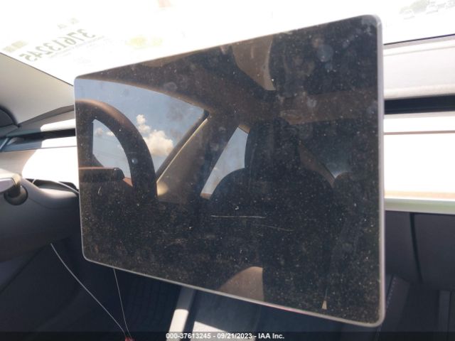 5YJ3E1EA5PF605617 Tesla MODEL 3