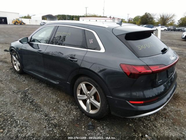 WA1VAAGE0KB018123 Audi E-tron Prestige
