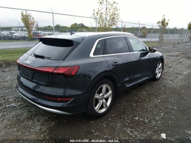 WA1VAAGE0KB018123 Audi E-tron Prestige