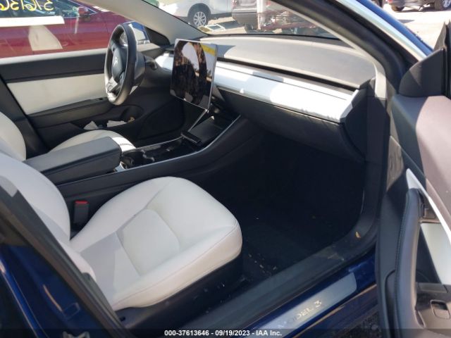 5YJ3E1EBXKF422084 Tesla Model 3 Long Range/performance