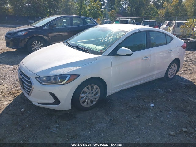 Hyundai ELANTRA SE 2017 5NPD74LF5HH206627 Image 2
