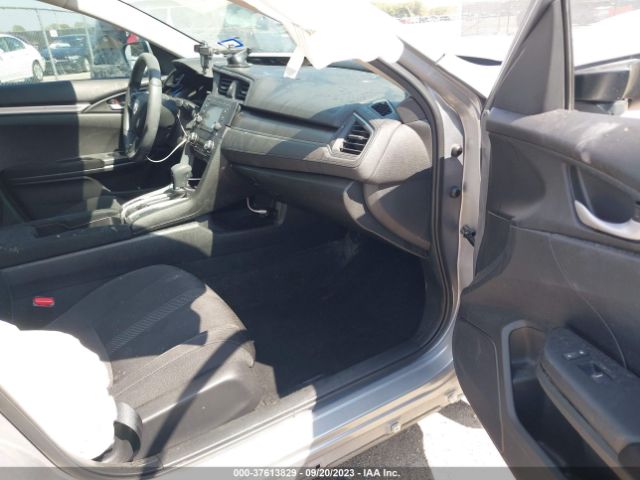 19XFC2F53GE018798 Honda Civic Sedan Lx