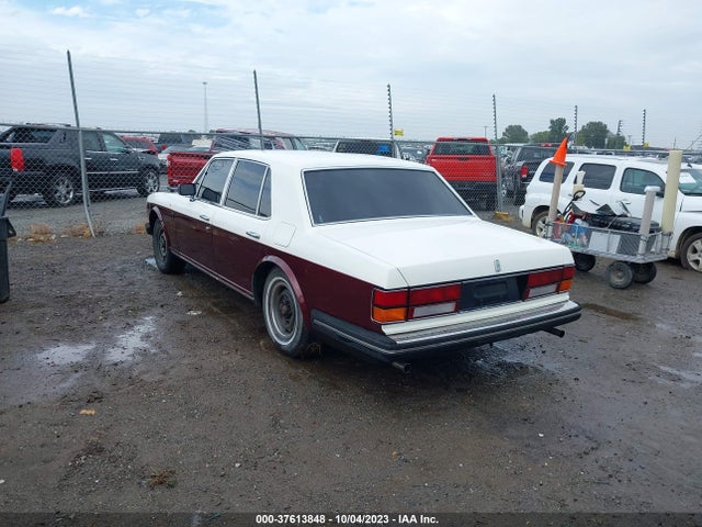1984 ROLLS-ROYCE SILVER SPIRIT VIN: SCAZS42A1ECX09208