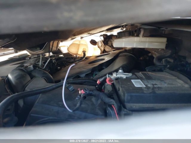 5LMCJ2D98GUJ07971 Lincoln MKC SELECT