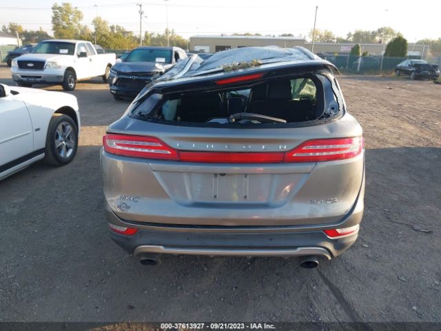 5LMCJ2D98GUJ07971 Lincoln MKC SELECT